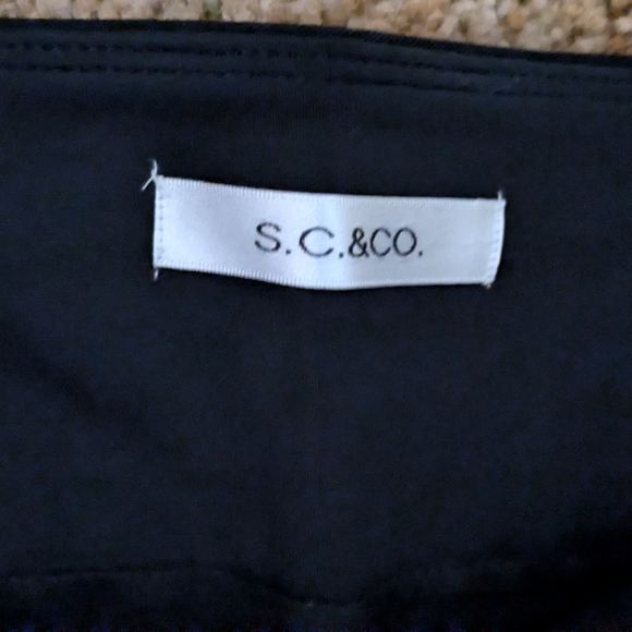 S.C. & CO Cropped Pants Black - Picture 3 of 6